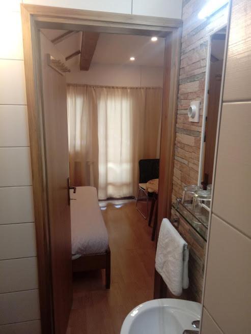 Guesthouse Marton Jezerce Dış mekan fotoğraf