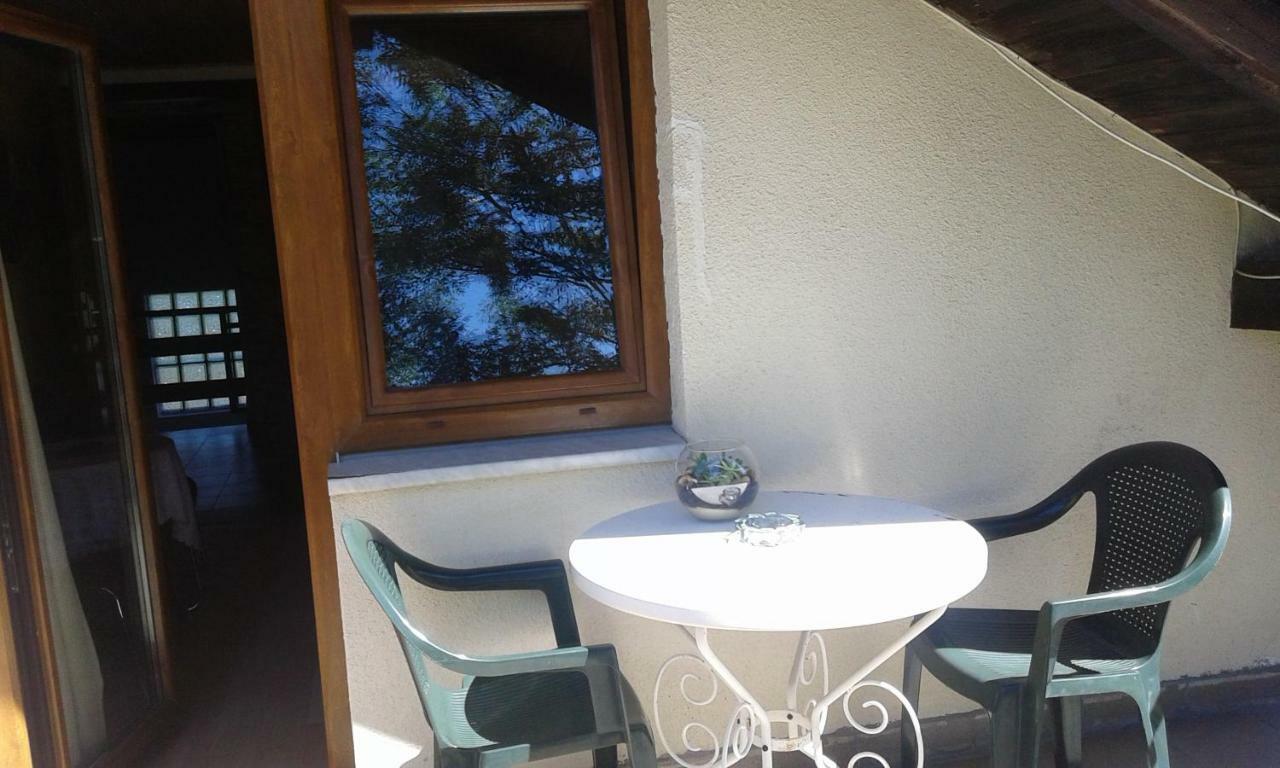 Guesthouse Marton Jezerce Dış mekan fotoğraf