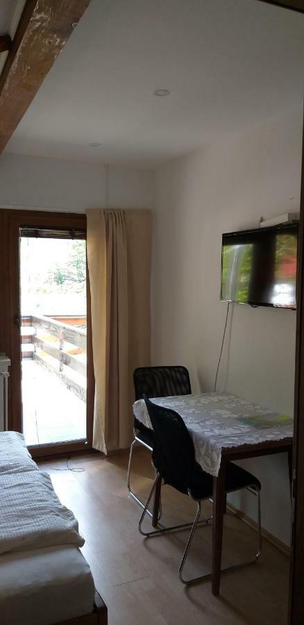 Guesthouse Marton Jezerce Dış mekan fotoğraf