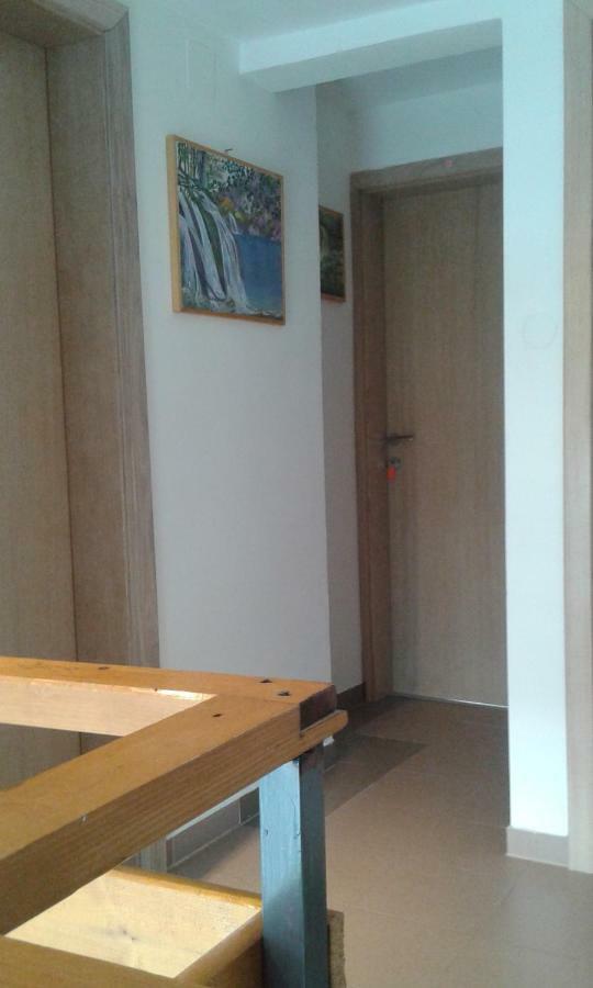 Guesthouse Marton Jezerce Dış mekan fotoğraf